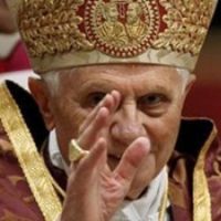 Задержан психически неуравновешенный стрелявший во время мессы папы Римского