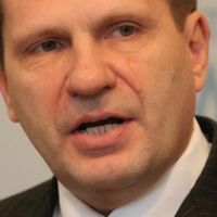 Телеканал Круг подает в суд на Костусева