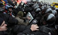 Евросоюз: Киев должен найти виновников беспорядков в Одессе и на Майдане